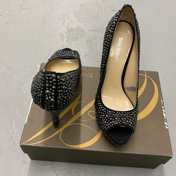 Enzo Angiolini Rhinestone heel 7.5 NIB - Picture 3 of 6